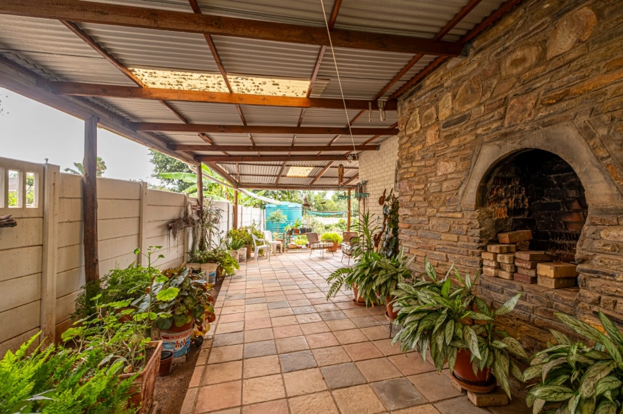 4 Bedroom Property for Sale in Janssendal Eastern Cape